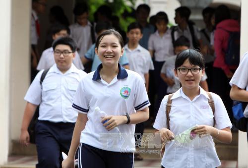 Gần 400 thí sinh vắng không lý do trong ngày thi đầu tiên